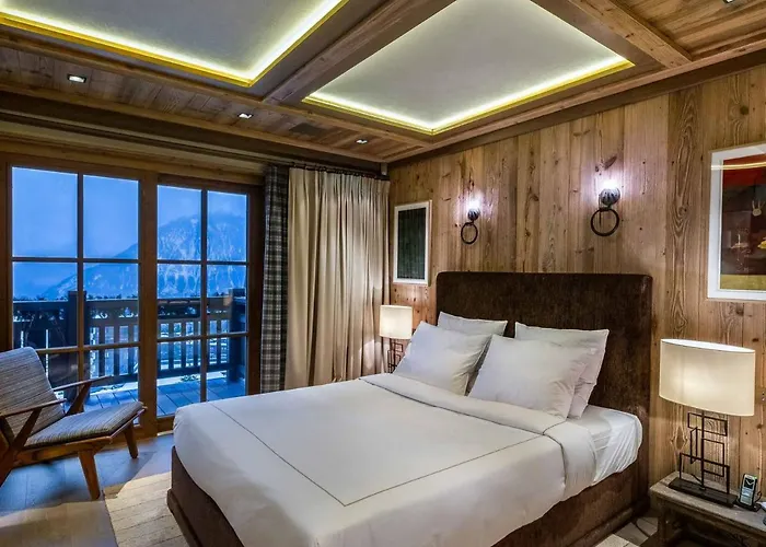 Chalet Raffine Avec Chambres Luxueuses Et Services Inclus - Fr-1-564-62 木屋 谷雪维尔