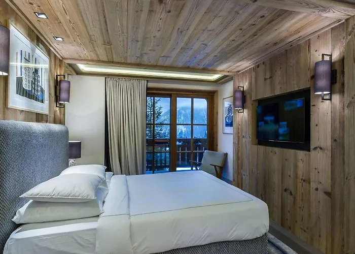 Chalet Raffine Avec Chambres Luxueuses Et Services Inclus - Fr-1-564-62 木屋 谷雪维尔