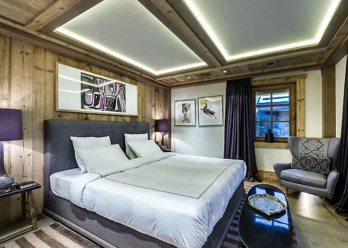 木屋 Chalet Raffine Avec Chambres Luxueuses Et Services Inclus - Fr-1-564-62